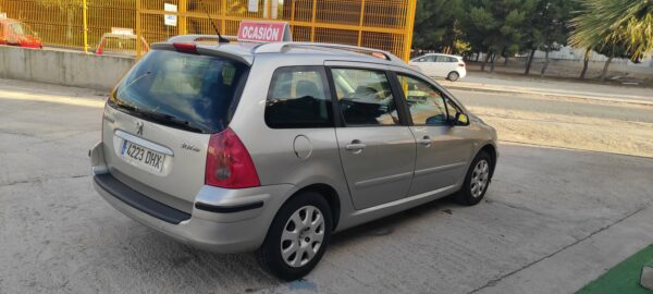 Peugeot 307 sw  7 plazas - Imagen 5